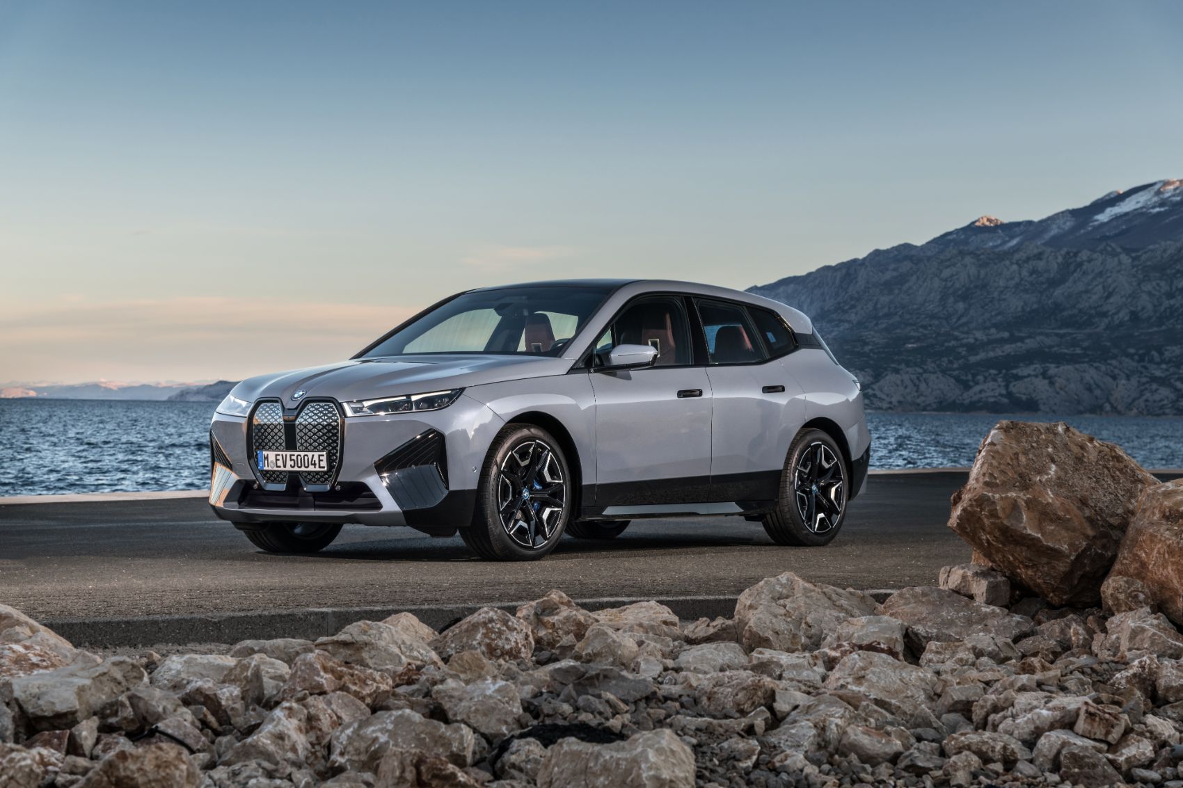 2022 BMW iX xDrive50 1