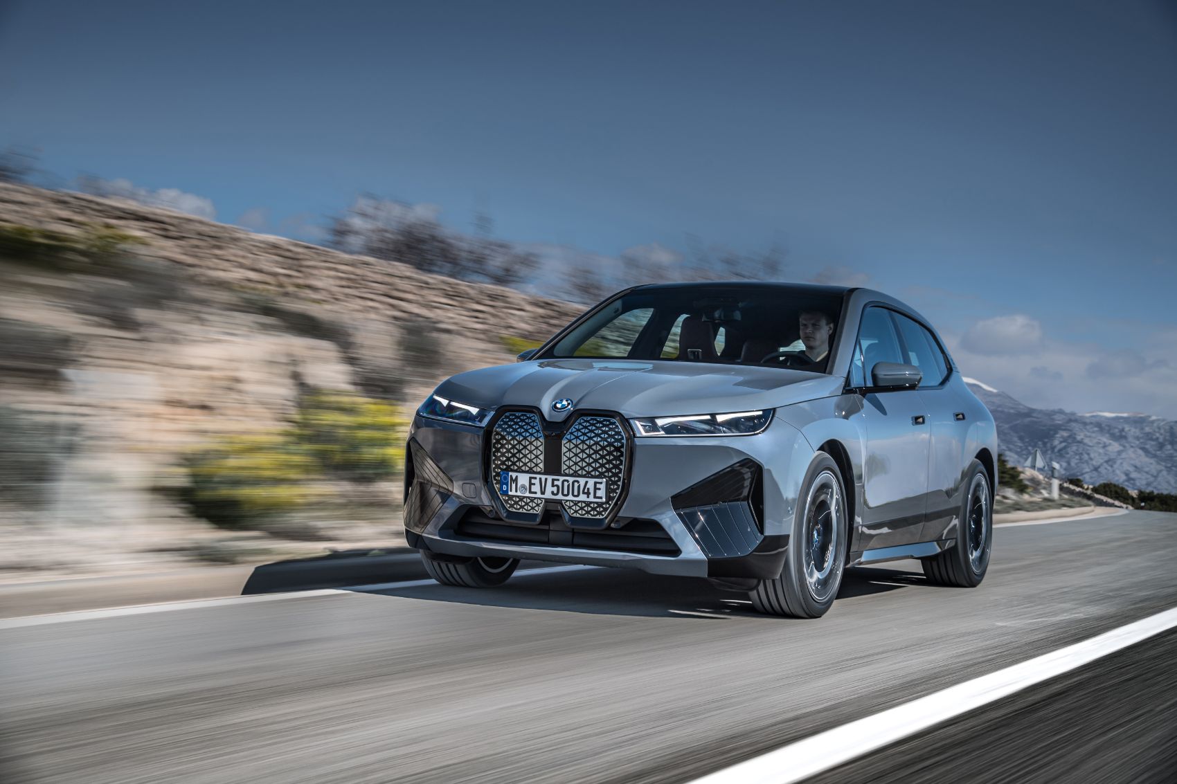2022 BMW iX xDrive50 11