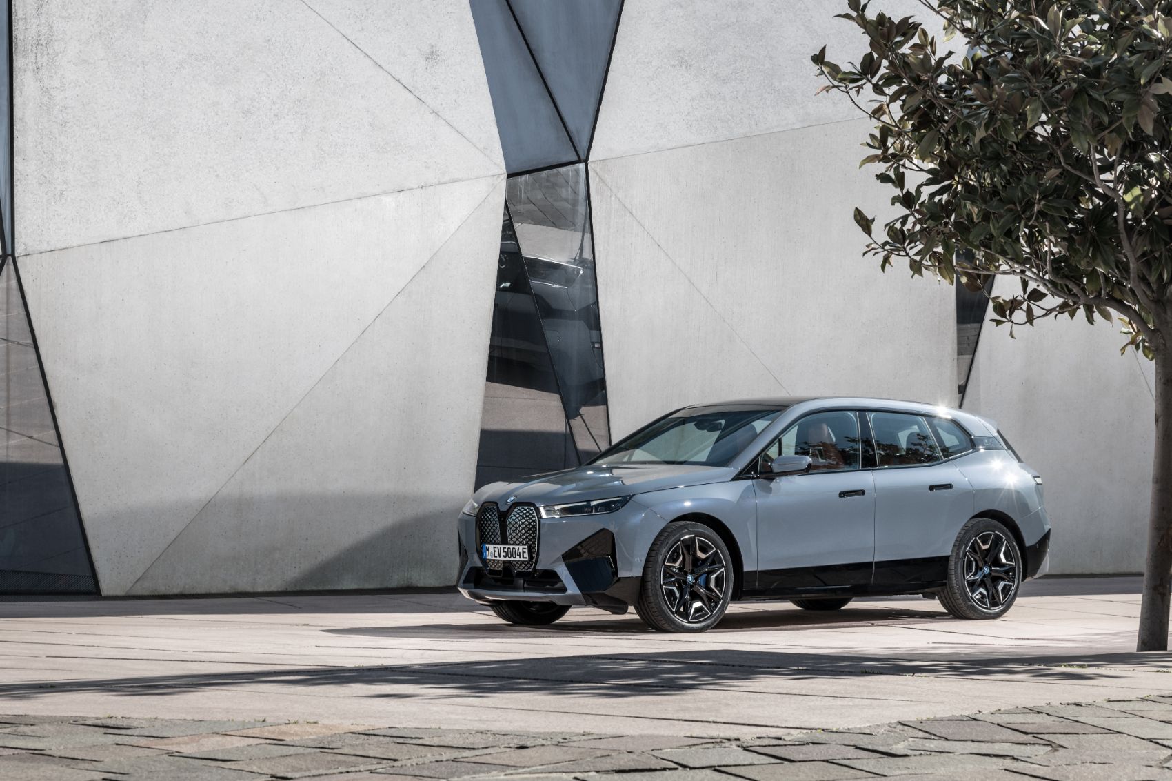 2022 BMW iX xDrive50 14