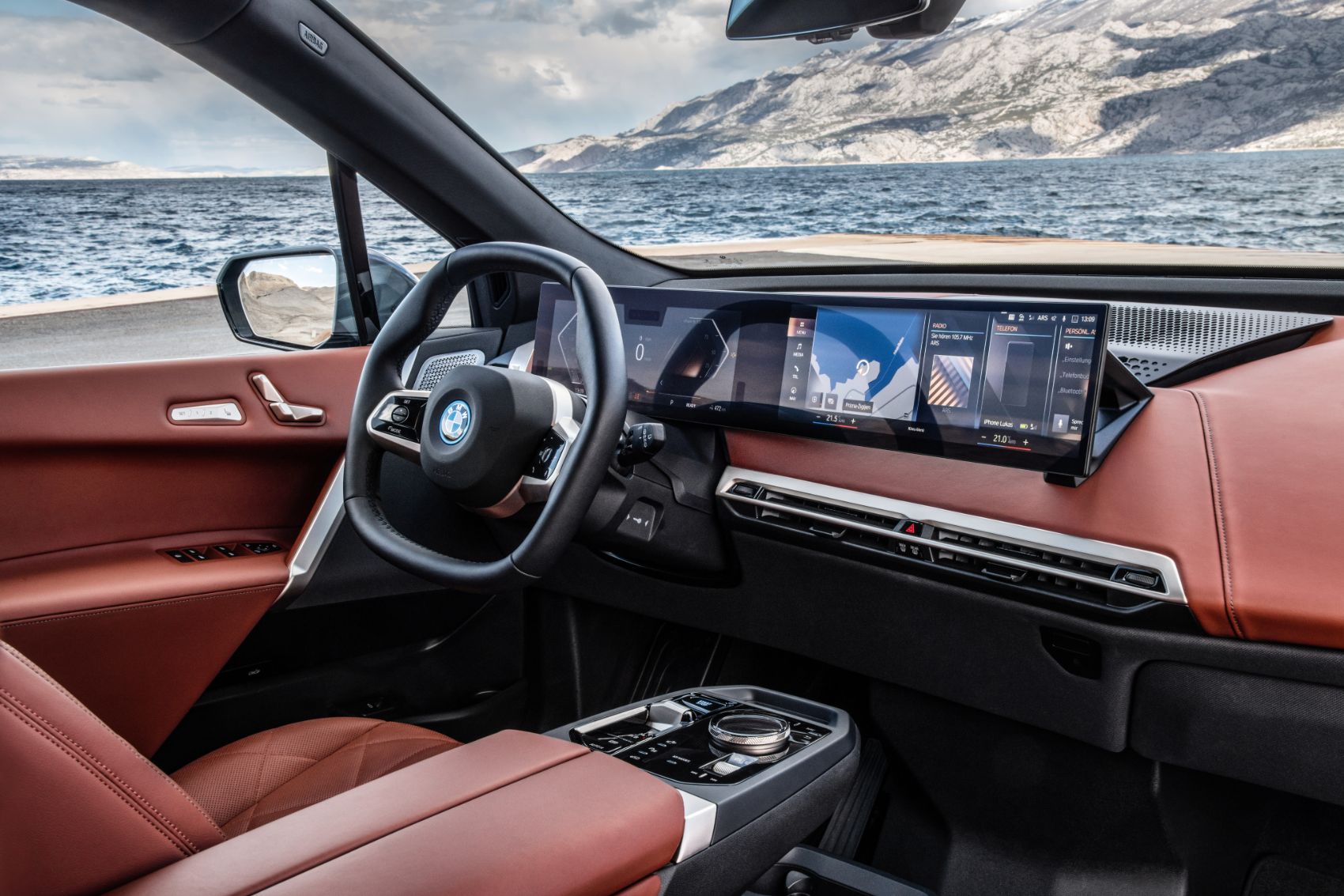 2022 BMW iX xDrive50 29