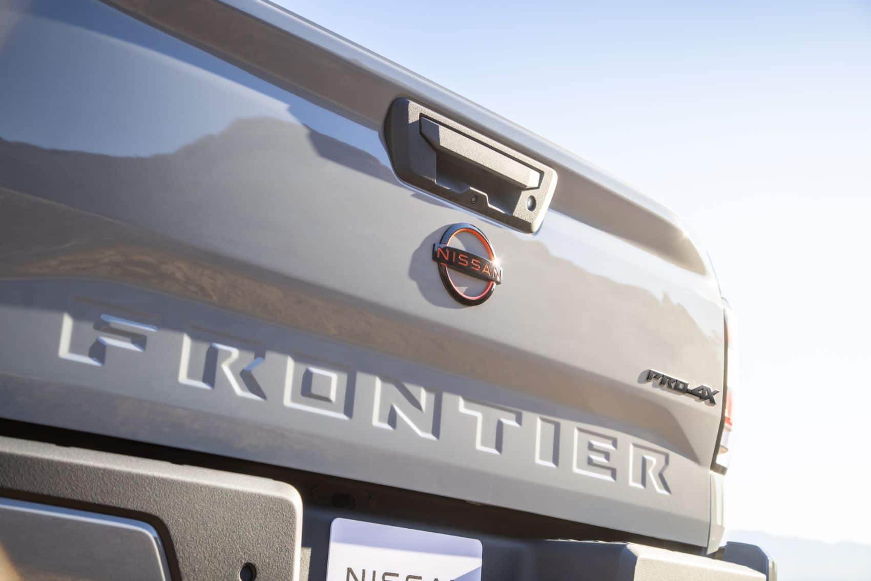 2022 Nissan Frontier 6