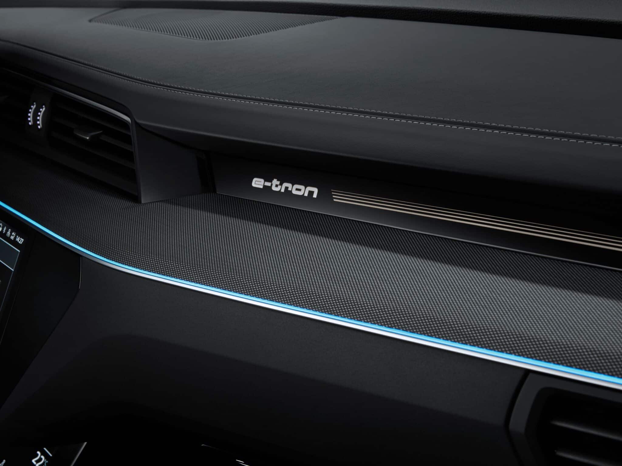 2024 Audi SQ8 e tron 15 scaled