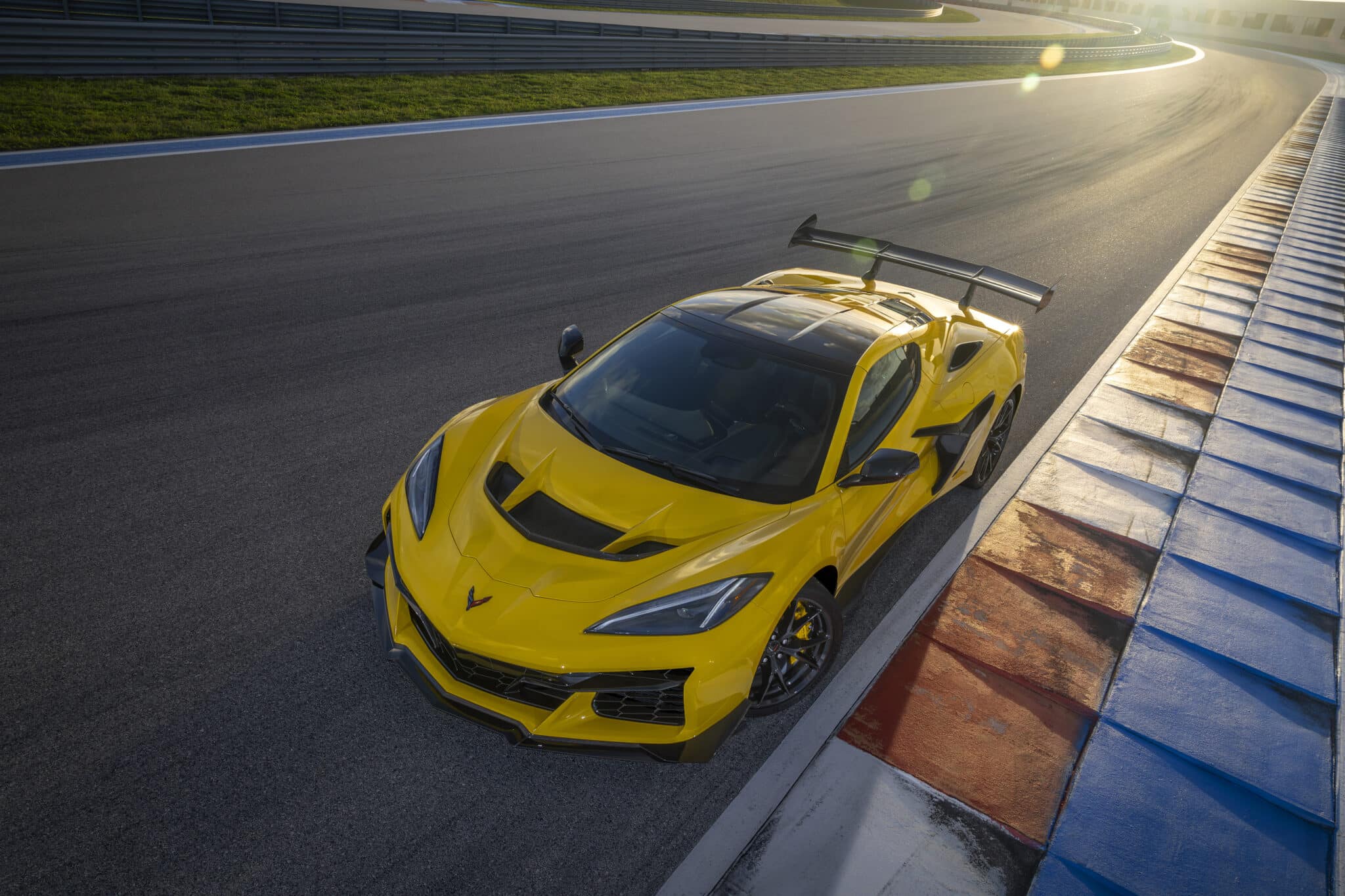 2025 Chevrolet Corvette ZR1 13 scaled
