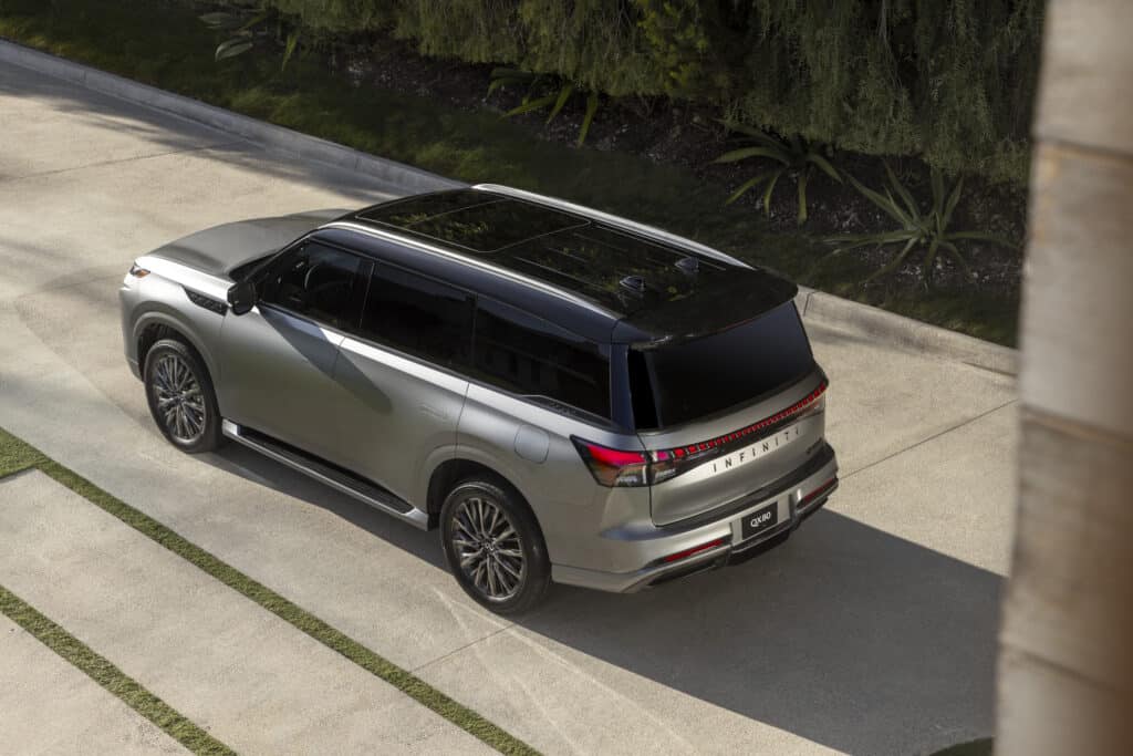 2025 Infiniti QX80 11