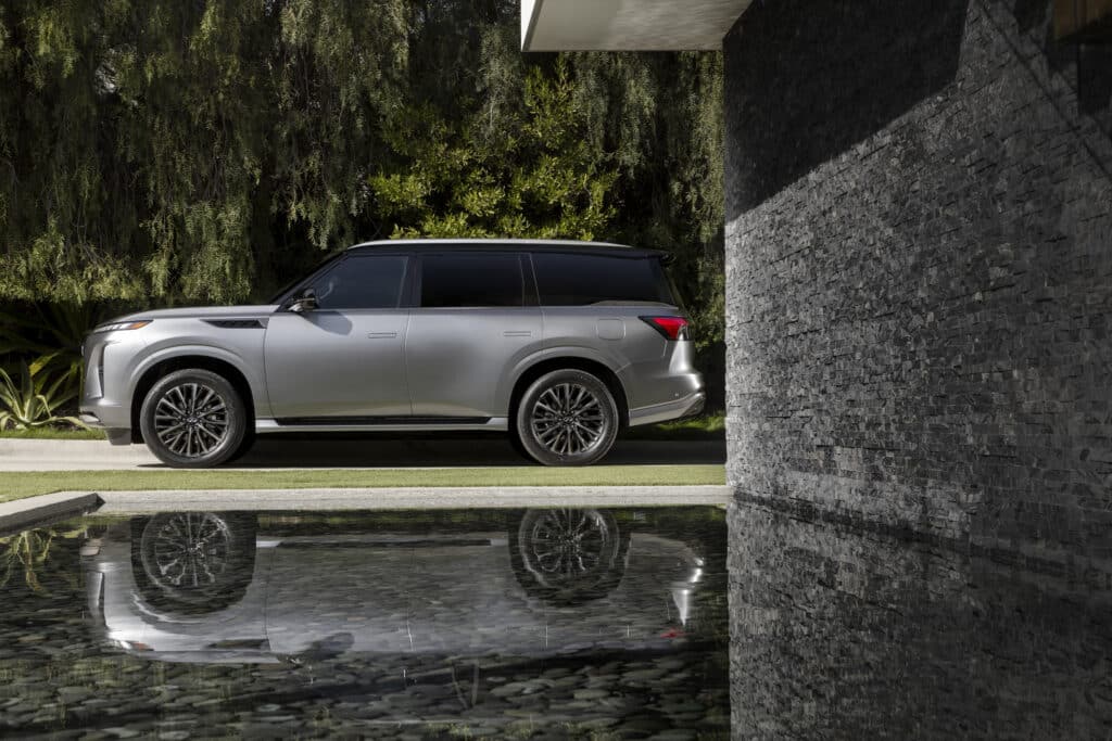 2025 Infiniti QX80 13