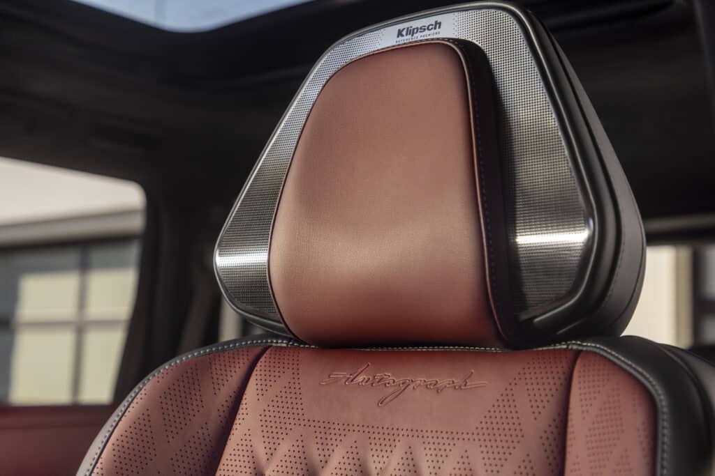2025 Infiniti QX80 15
