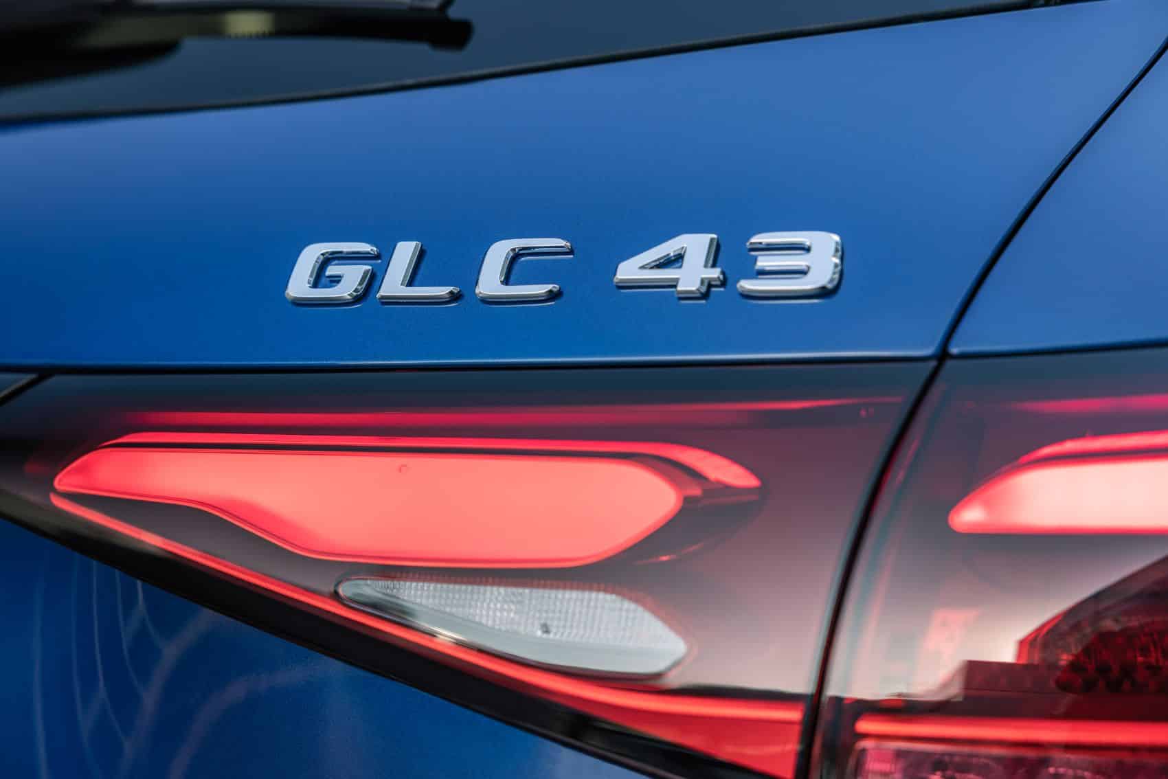 2025 Mercedes AMG GLC 10