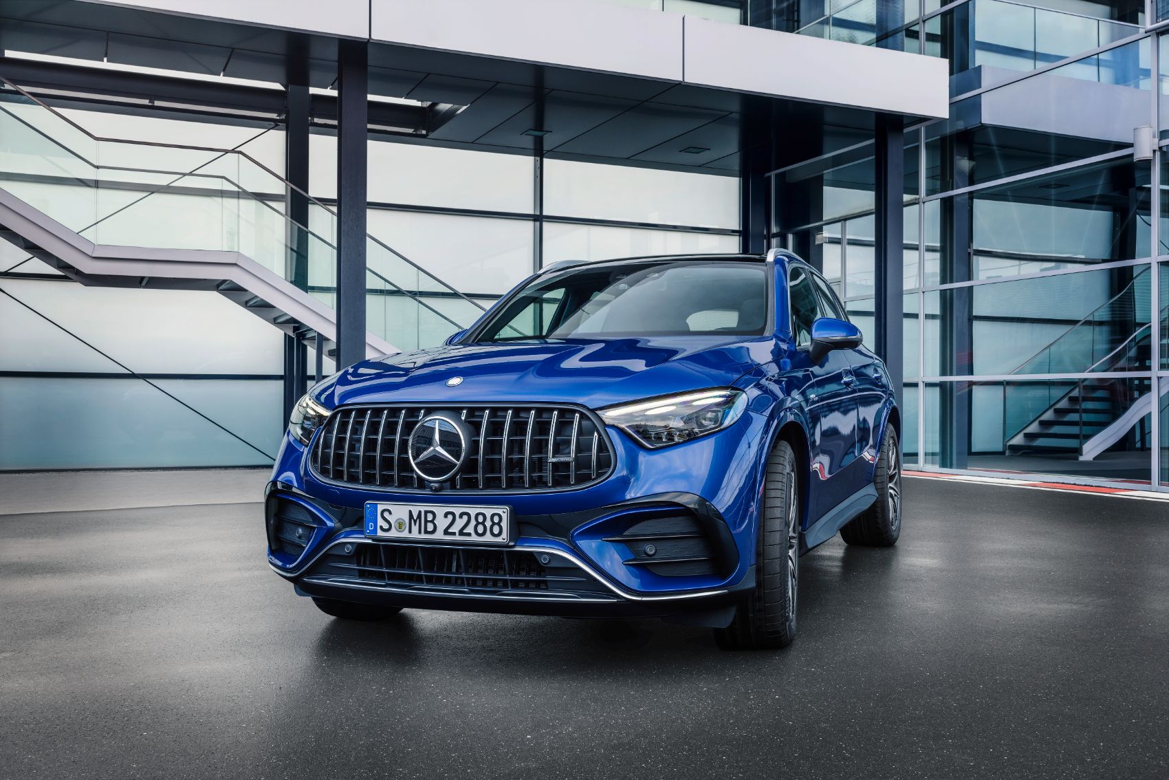 2025 Mercedes AMG GLC 3